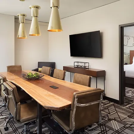 Doubletree By Hilton Greeley At Lincoln Park-2