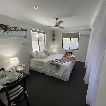 Torquay Terrace Bed & Breakfast-2