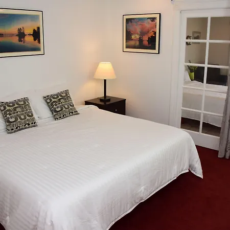 Longliner Lodge And Suites-3