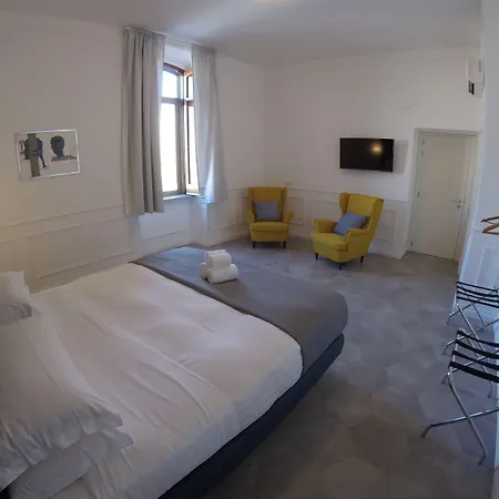 Palazzo Balsamo Suites-3