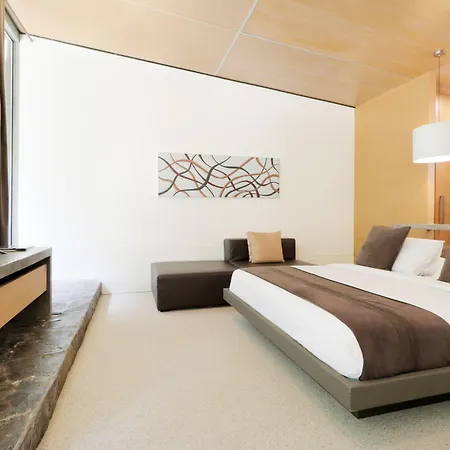 Clio Apartment-3