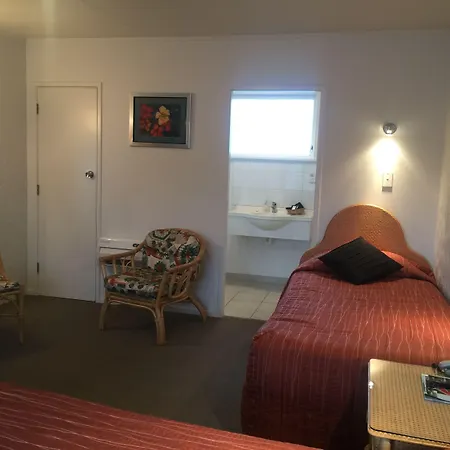 Coachman Motel-3