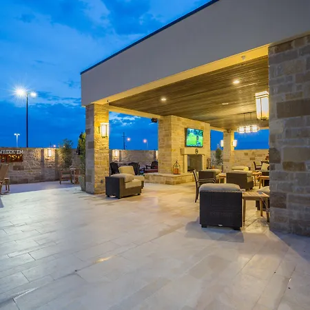 Fairfield Inn & Suites By Marriott Lubbock Southwest-3