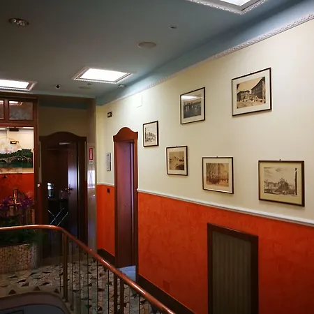 Hotel Maria-2