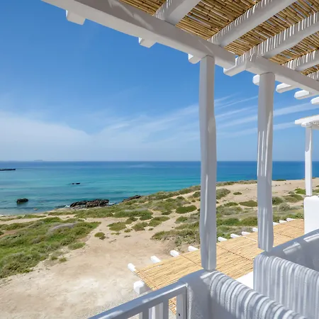 Cyano Suites-3
