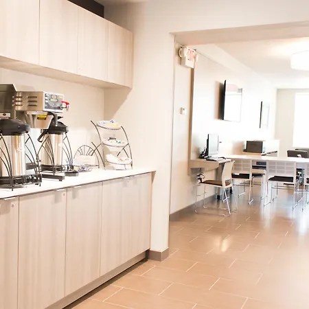 Microtel Inn & Suites By Wyndham Springville-3