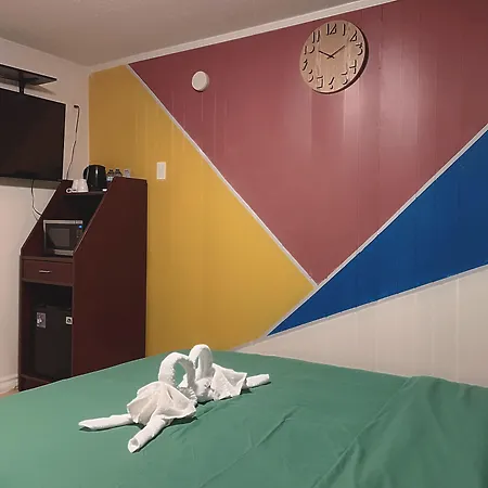 Stop 21 Motel-3