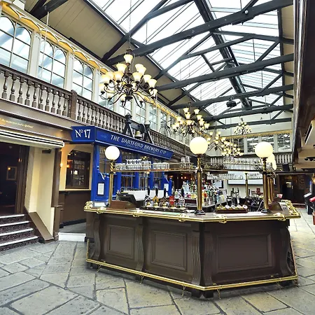The Royal Victoria And Bull Hotel-2