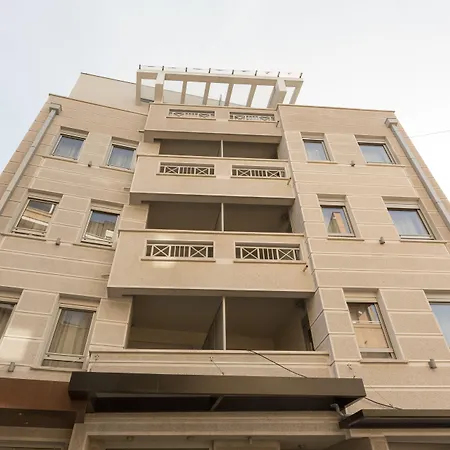 Hotel Tesla - Smart Stay Garni-3