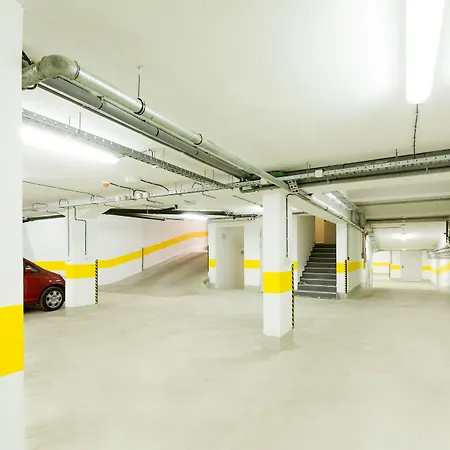 Hotel Tesla - Smart Stay Garni-2