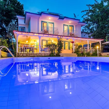 Calypso Cozy Suites (Adults Only)-2
