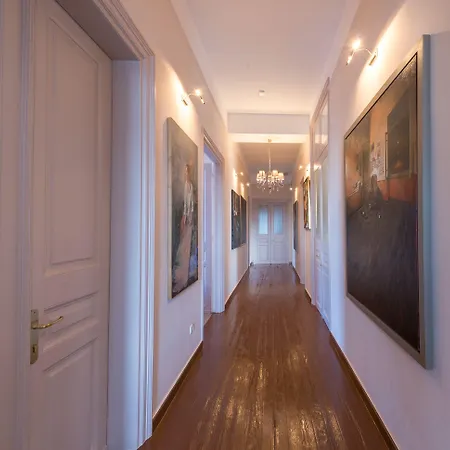 Palladian Home-2