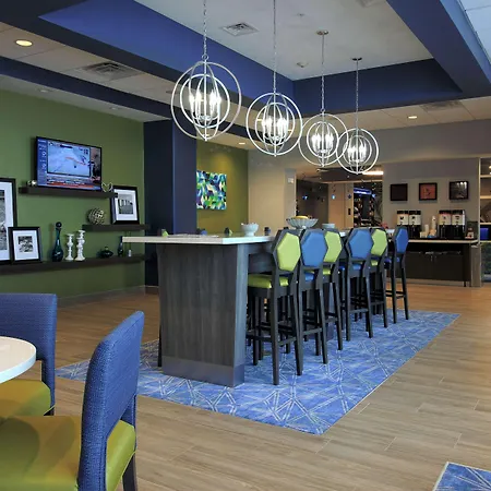 Hampton Inn West Plains-3