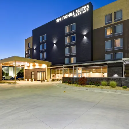 Springhill Suites By Marriott Cincinnati Blue Ash-3