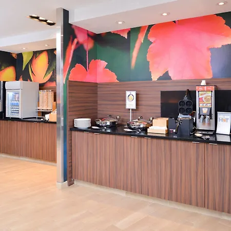 Fairfield Inn & Suites By Marriott Warrensburg-2