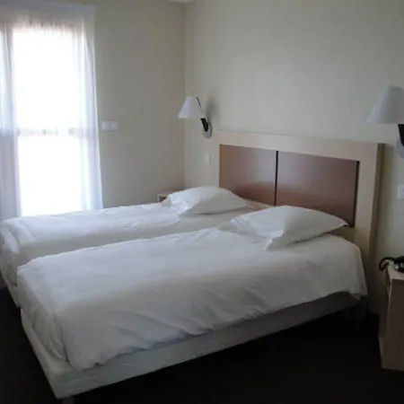 Cit'Hotel Talencia-3