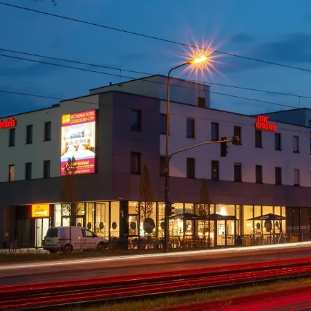McDreams Hotel Düsseldorf-City-2