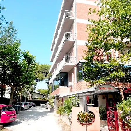 Hotel Rita-2