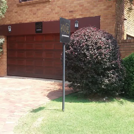 House On Morninghill-3