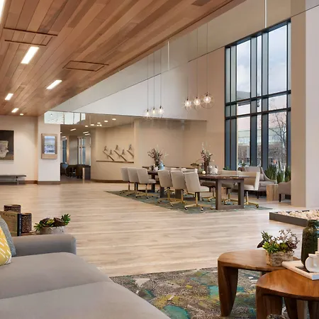 Embassy Suites By Hilton Boulder-3