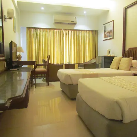 Hotel Kohinoor Park-3