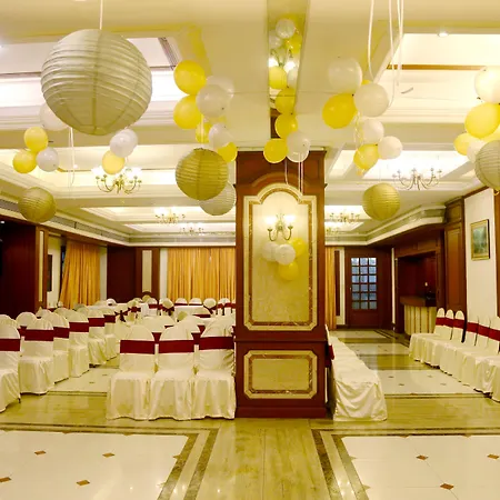 Hotel Kohinoor Park-3
