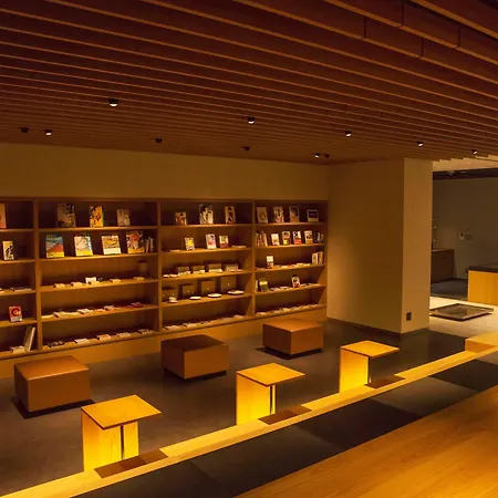 Uan Kanazawa-3
