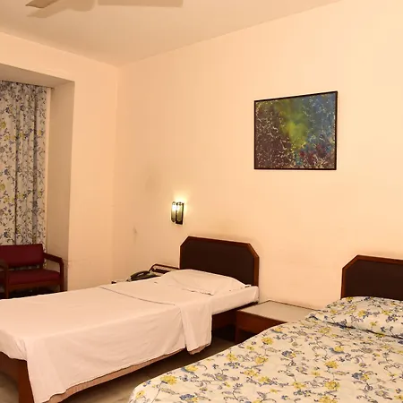 Hotel Atithi Mumbai-3