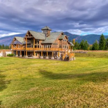 The Lodge At Trout Creek Bed And Breakfast-3