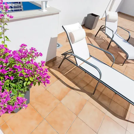 Bajondillo Beach Cozy Inns (Adults Only)-2