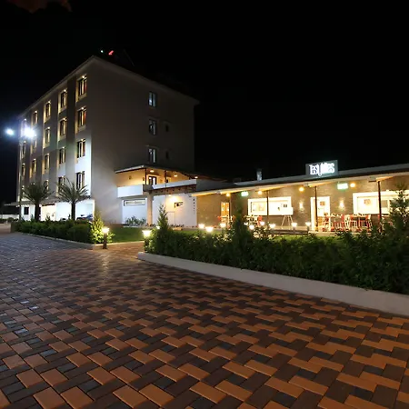 Hotel Majestique-3