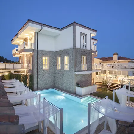Cunda Pur Beyaz Hotel-3