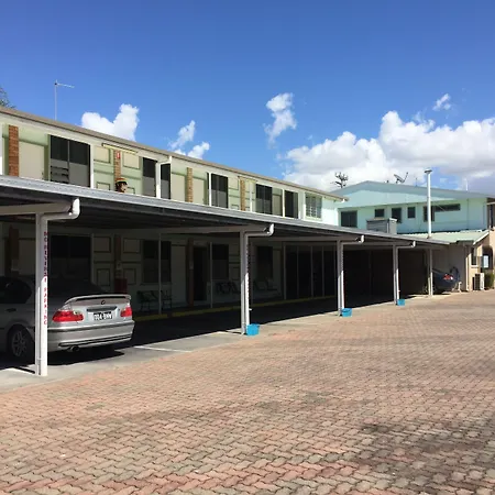 Paradise Motel-2