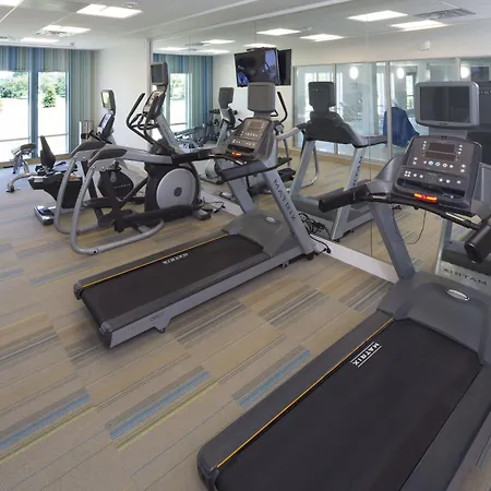 Holiday Inn Express & Suites - Gaylord By Ihg-3