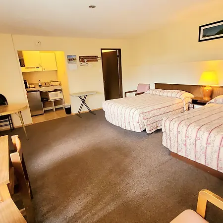 Sea Raven Motel-2