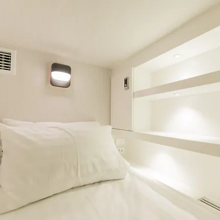 Laf Hotel Aree-2