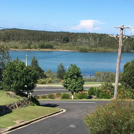 Riverside Rest Nambucca Heads-2