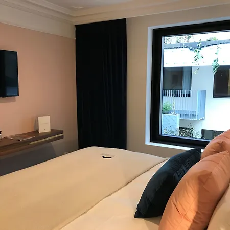 Hotel Parister Piscine & Spa-2