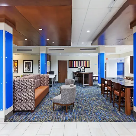 Holiday Inn Express & Suites Tulsa South - Woodland Hills By Ihg-2