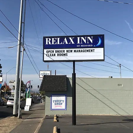 Relax Inn Of Medford-2