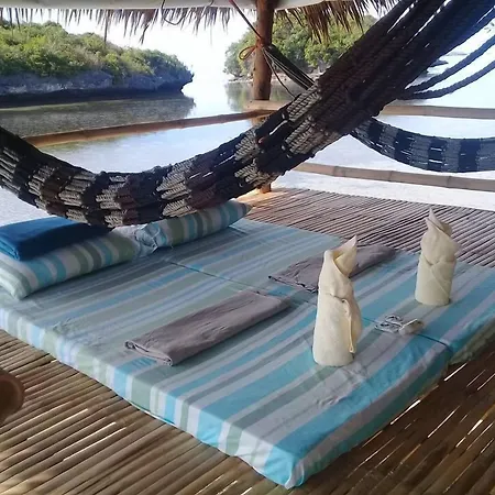 Birdland Beach Club-2