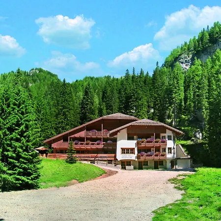 Hotel Villetta Maria Cottage-2