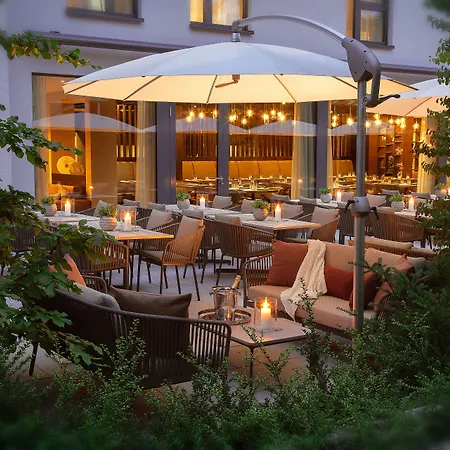 Acasa Suites Zurich Oerlikon-3
