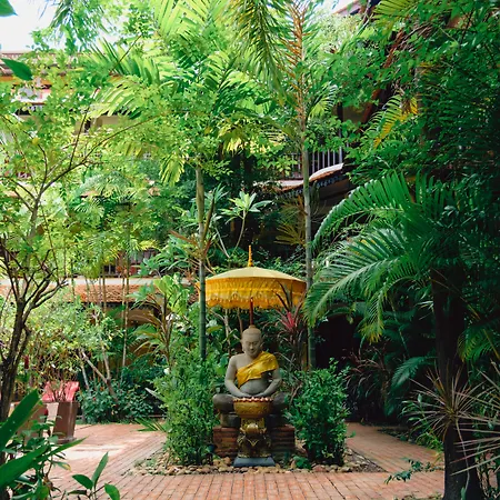 Pandora Suite D'Angkor-2
