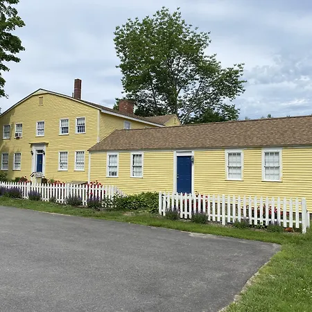 Colonel Spencer Inn-3