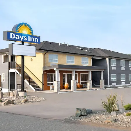 Days Inn By Wyndham 100 Mile House-2