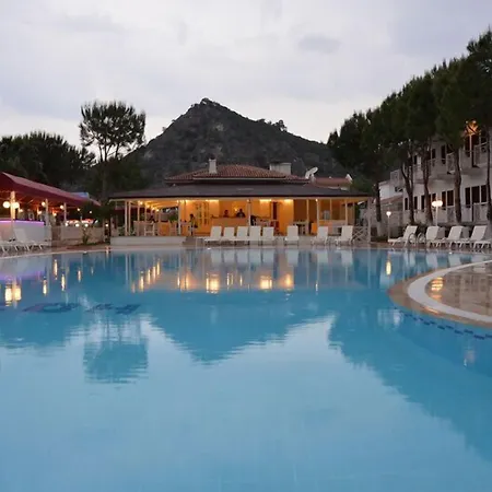 White Hotel-2