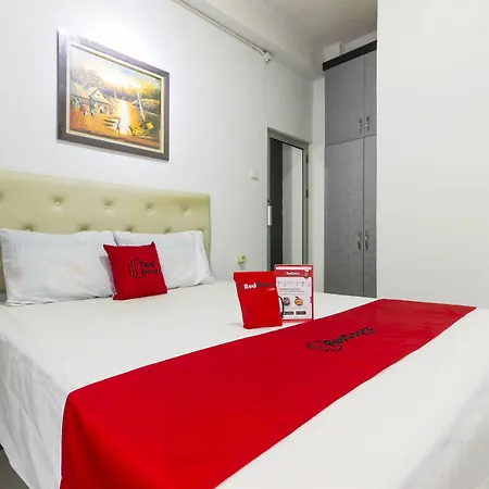 Reddoorz Near Gajah Mada Plaza 2-2