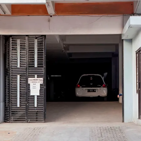 Reddoorz Near Telkom Corporate University-3