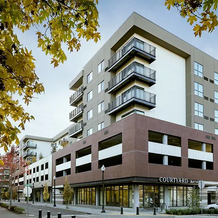 Courtyard By Marriott Corvallis-3